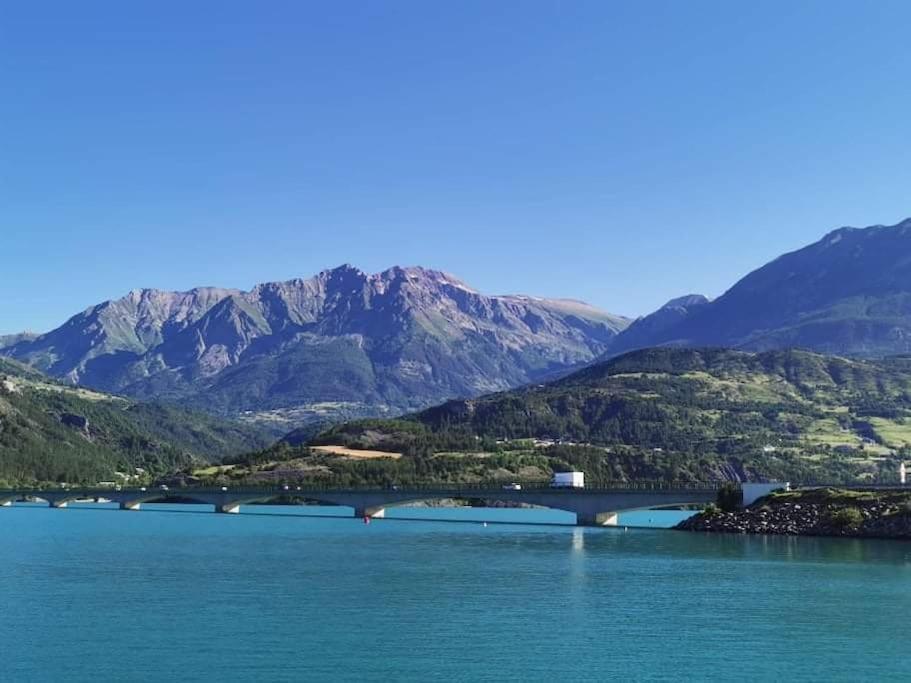 Duplex Cocooning Avec Vue Lac Et Montagnes 塞威恩 外观 照片